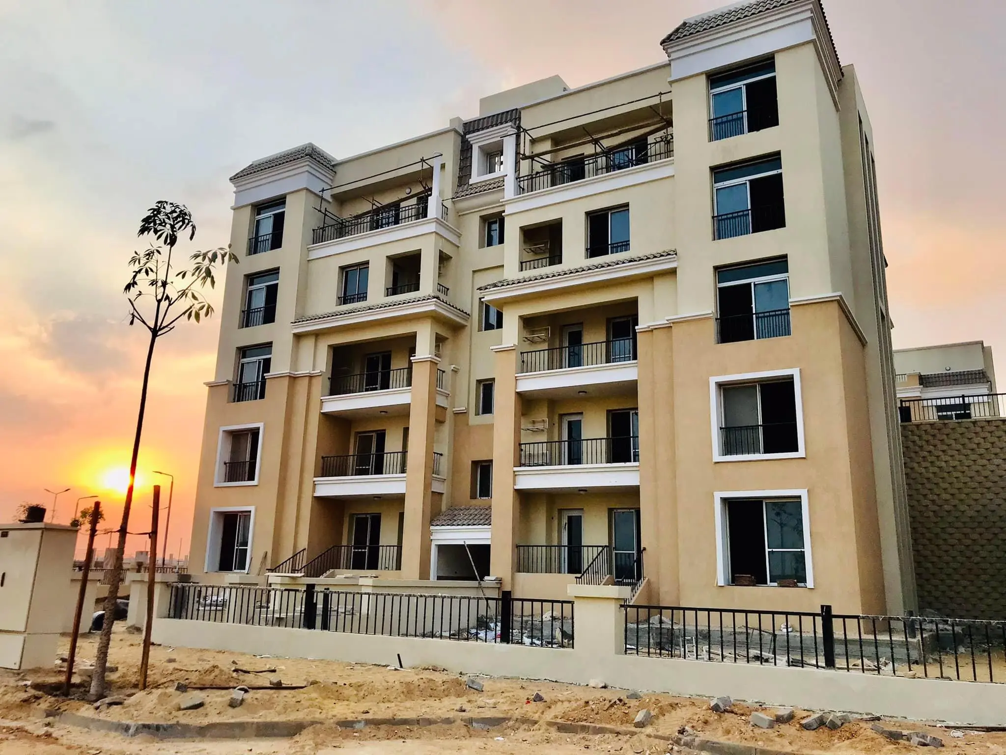 مميزات السكن في التجمع الاول 