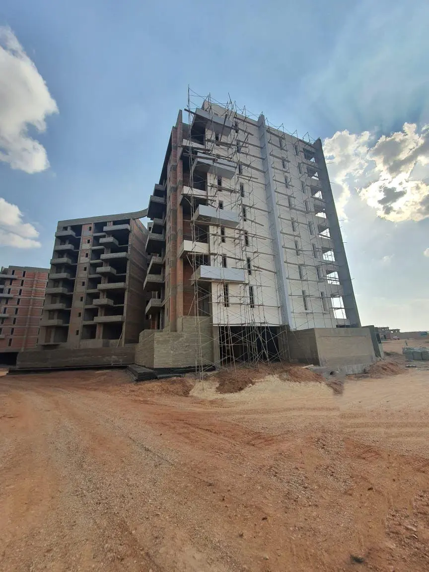 عمارات-على-وشط-الانتهاء-من-اتمامها-فى-كابيتال-واي-العاصمة-الادارية